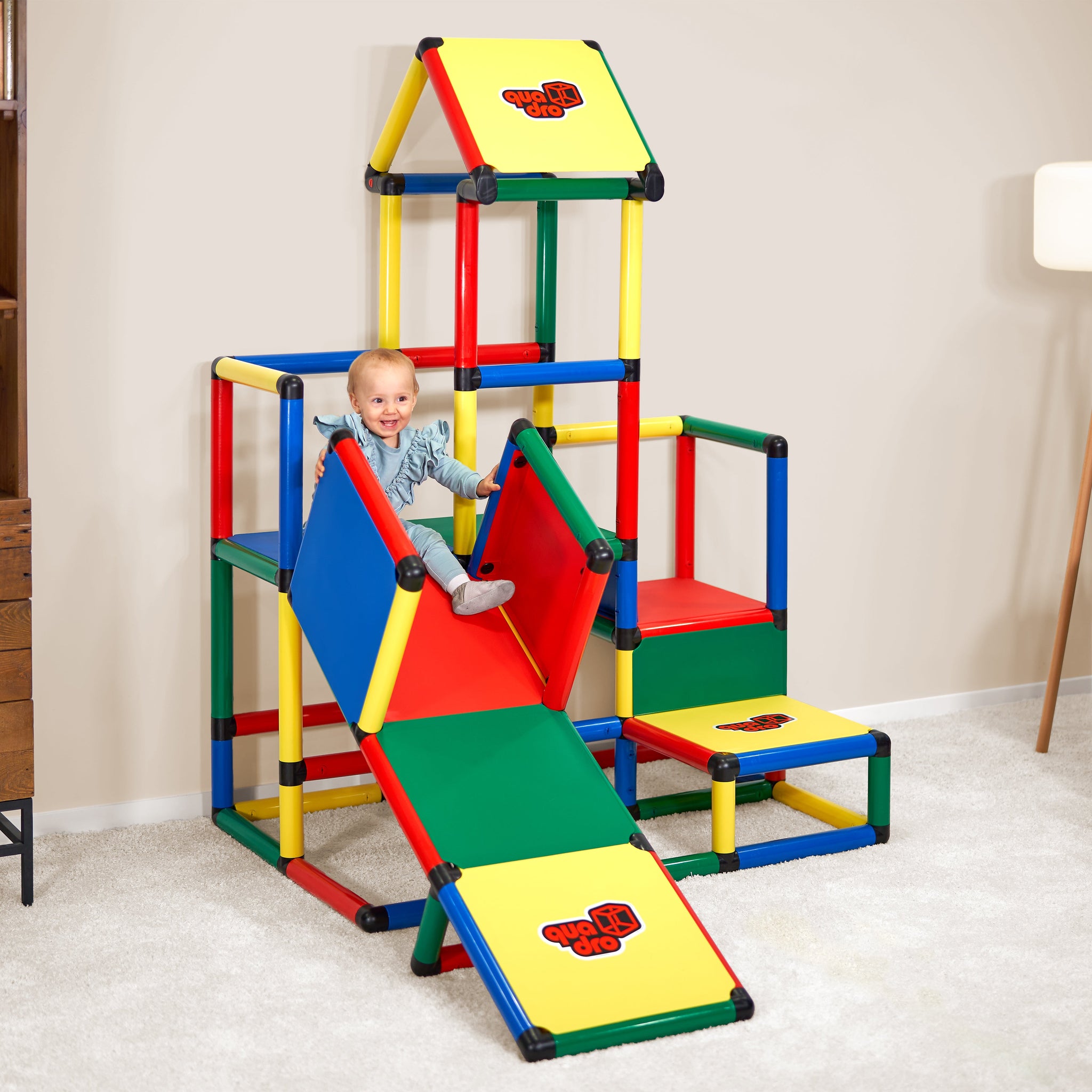 Climbing Pyramid + Upgrade Kit – QUADRO THE GIANT CONSTRUCTION KIT